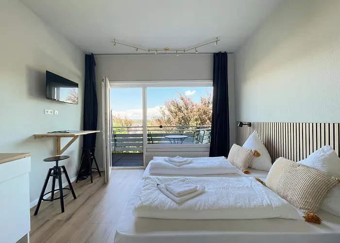 Buchberg - Moderne Lägenhet *